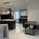 Olgas Loft Πανσιόν 4*