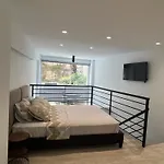 Olgas Loft Πανσιόν 4*